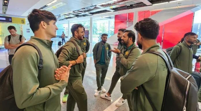 Pakistan Cricket Team Arrives in Canberra Preceding Test